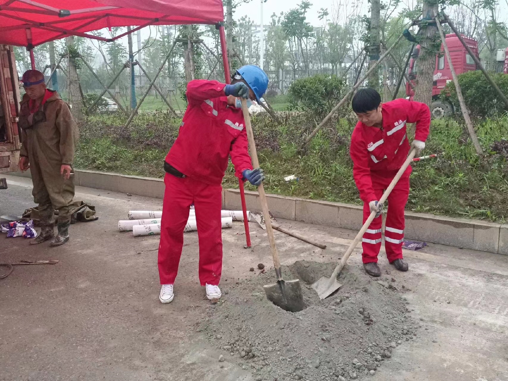 阜沙镇管道疏通哪家好】及时进行市政管道清淤