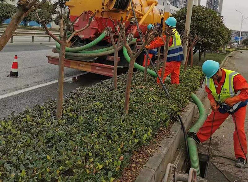 阜沙镇市政管道清淤
